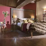 Le Hameau Du Kashmir Hotel
