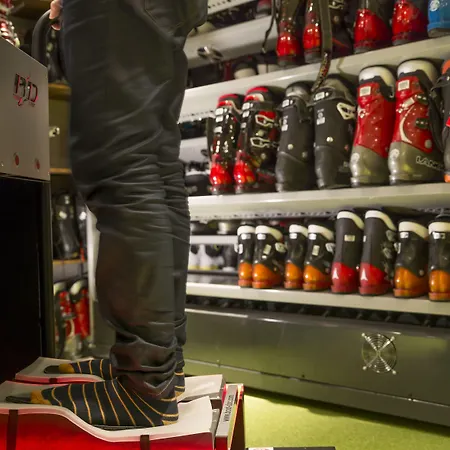 Le Hameau Du Kashmir 4*