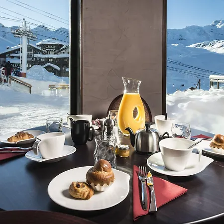 Otel Le Hameau Du Kashmir 4*