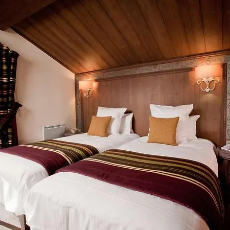 מלון Le Hameau Du Kashmir 4*