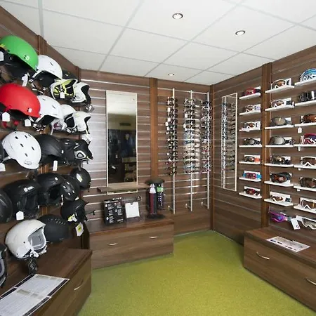 Le Hameau Du Kashmir מלון