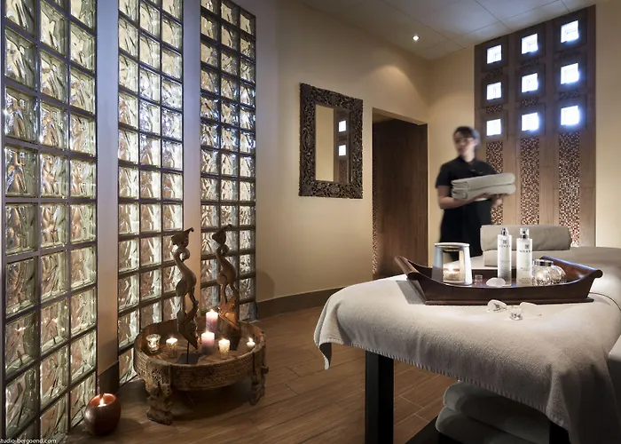 Hotel Le Hameau Du Kashmir Val Thorens