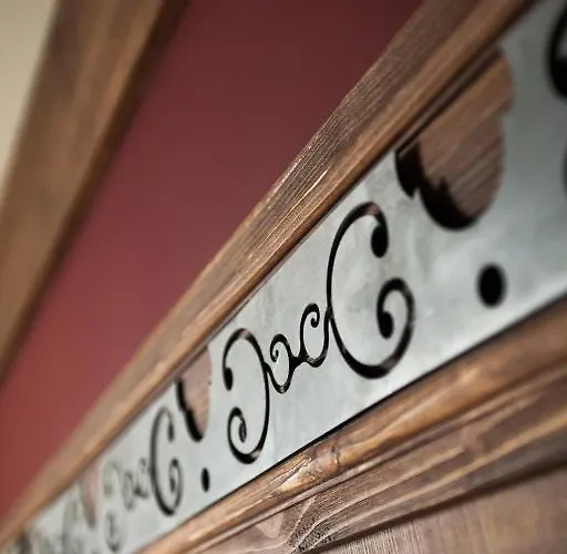 Le Hameau Du Kashmir Hotel