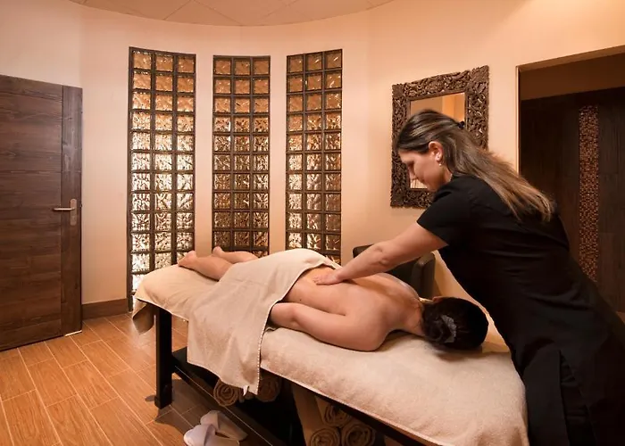 Le Hameau Du Kashmir Ξενοδοχείο 4*