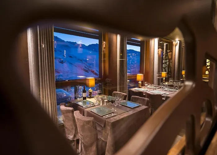 Le Hameau Du Kashmir Hotel